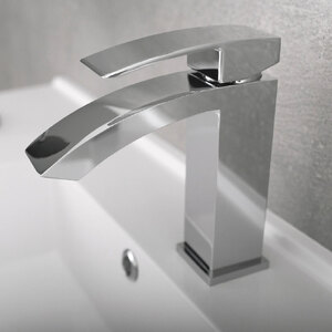 Ex-Display Graff Qubic Lavatory Faucet in Polished Chrome