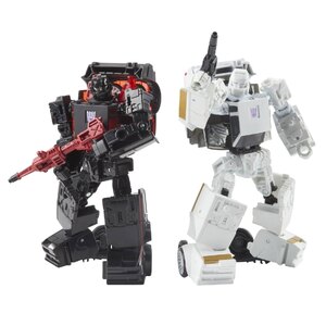 Transformers Hasbro Earthrise Runabout and Runamuck Ex-Displayed